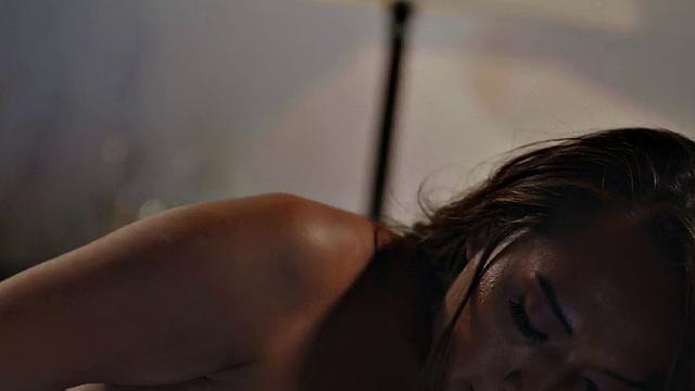 Bigtitted nympho shemale fucks 19yo in hairy pussy