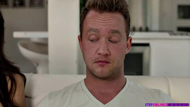 I Didn't Mean To Sleep With My Step Sister On Cinco De Mayo - S17:E1