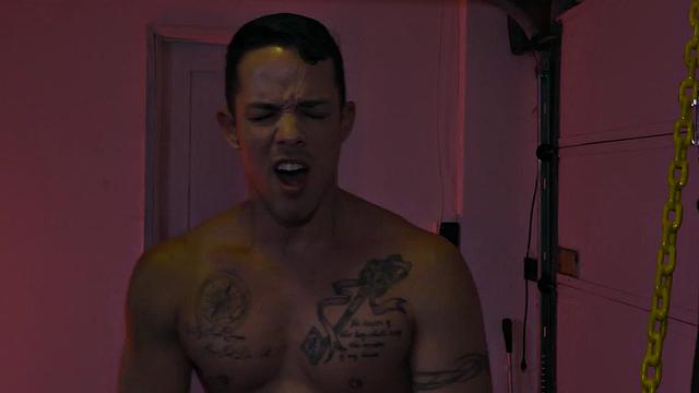 Muscled Nubian creampied after raw bareback on swing