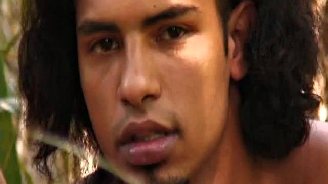 Carlos Olivira quickly becomes the love slave of two visiting muscle boys, Joam Jorge and Jorge Gomez. They size each other up with sensual kisses until perfectly chiseled Gomez exposes his huge Latin cock.