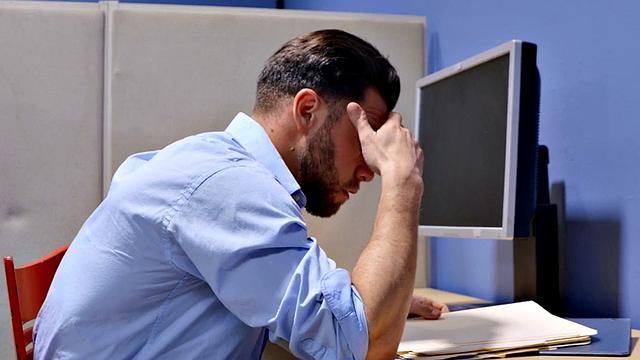 Office ginger bending for cock