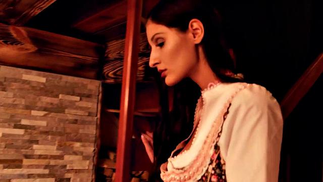 A Load Of Alien For Coco