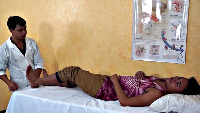 Asia twink gaping asshole at doctor infirmary