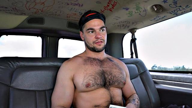 Blindfolded str8 stud facializes BJ in public outdoor van