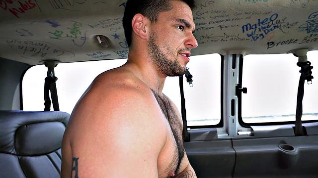 Blindfolded str8 stud facializes BJ in public outdoor van