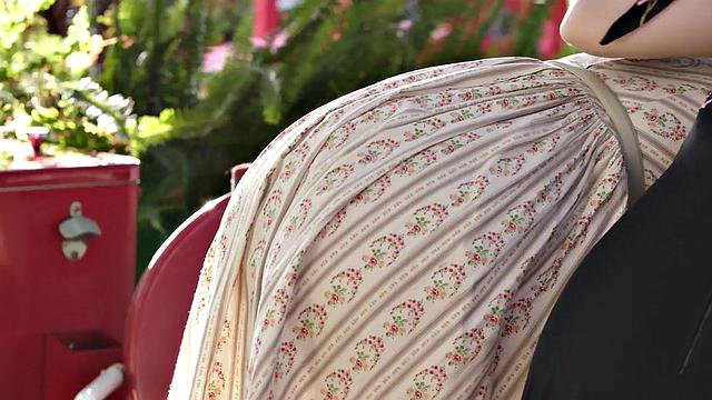 Hairy lesbians in outdoor feast