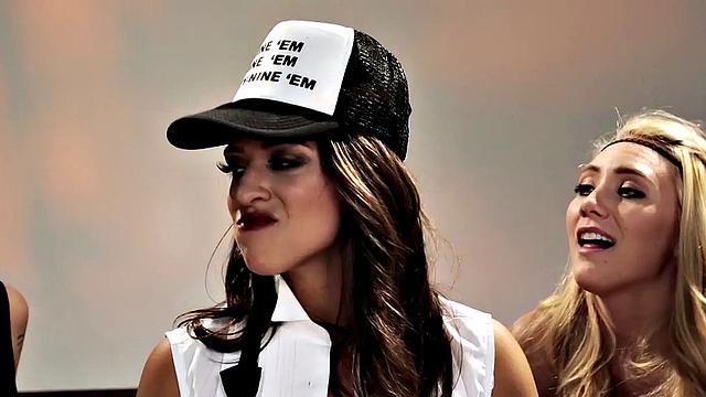 Lesbian Orgy Babse Enjoy Tribbing and Group Sex