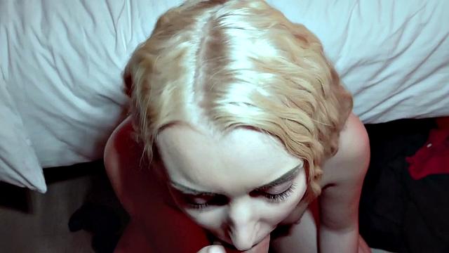 Hot blonde picked up for a wild bj and spoon session in the open