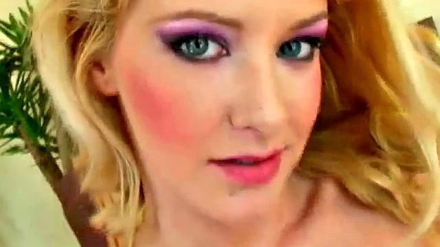 Sexy blonde masturbates, toying her wet ass