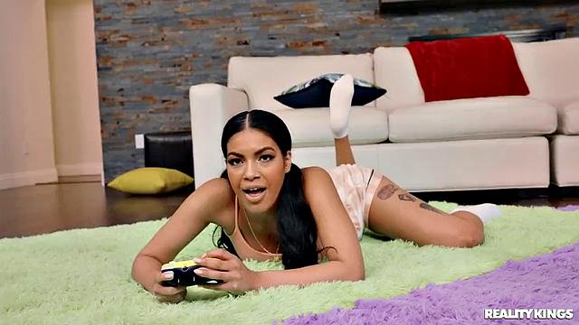 Gamer Girlfriend Gets Tricky