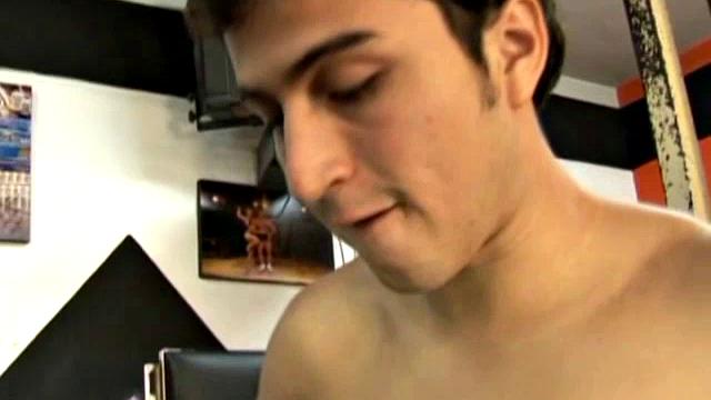 Coach Fucks His Trainee