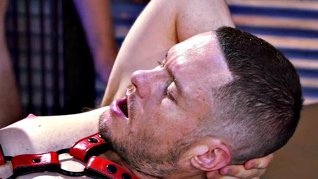 Fisting jock gets fisted in 3some with gloved fist