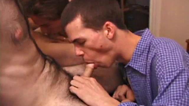 4 Guys Spit Roasting Sex Party