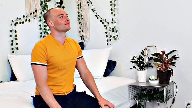 Aidra Fox Models and Gets Creampied by BF