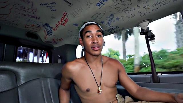 Picked up Black stud sucked by cum loving hunk in van