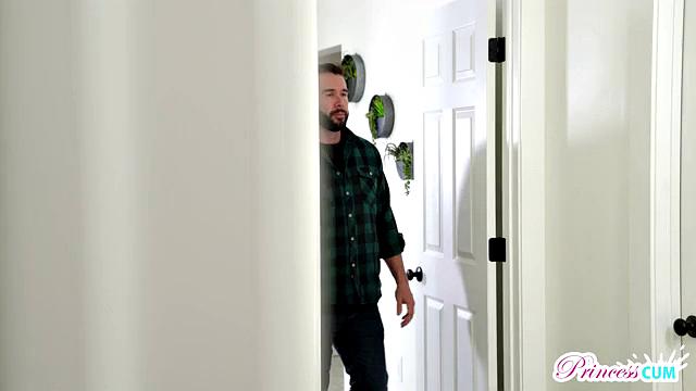 December 2023 Flavor Of The Month Britt Blair - S4:E5