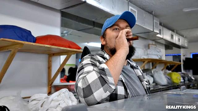 A Load Of Lesbian Cheaters