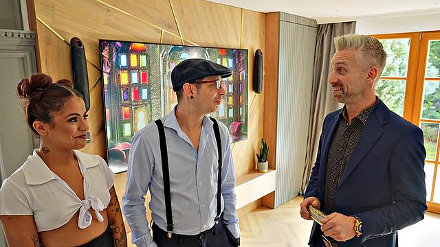 HUNT4K. Instead of Apartment, They Wanted to See My Cock