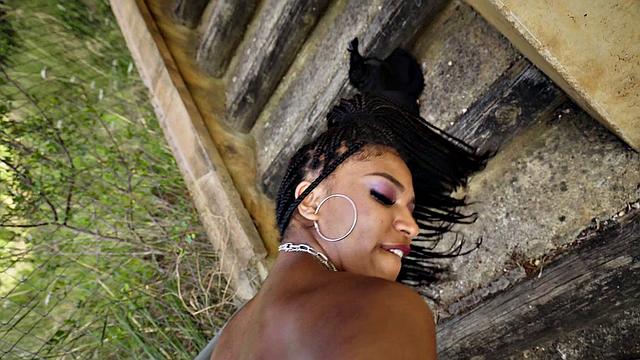 Huge Ebony Boobs Swinging