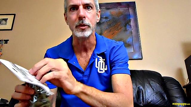 Dominant daddy giant Richard Lennox takes control in intense gay power play