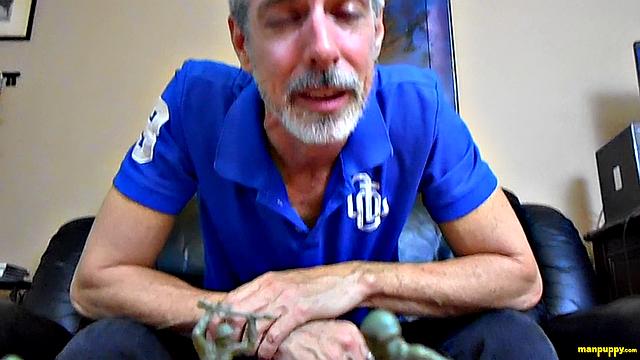 Dominant daddy giant Richard Lennox takes control in intense gay power play
