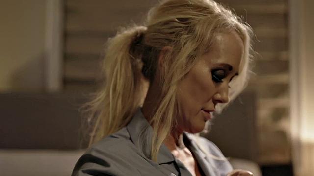 Lez big fake tits waitress satisfies teen babysitter