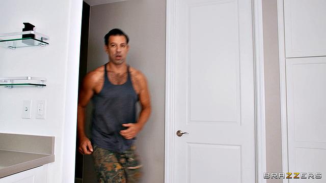 Bathtub Cock Delivery? What A Time To Be Alive!