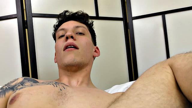Brock Lee Reynolds takes raw cock and moans for more
