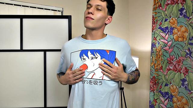 Brock Lee Reynolds takes raw cock and moans for more