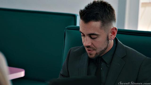 The Seductress 3 Scene