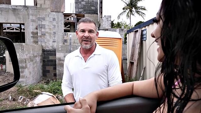 Amateur man fucks gay hunk in public van outdoors
