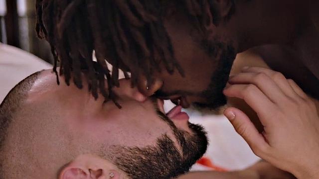 BBC bottom doggystyled by his handsome BF