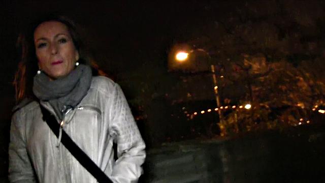 Blonde babes with brown hair give a hot Xmas gift with a double blowjob and handjob