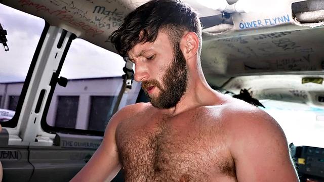 Straight lover pounds hardcore in anal hole in missionary