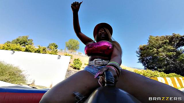 Brazzers House 4: Episode 4