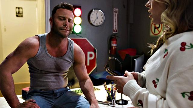 MODERN-DAY SINS - Glamorous Anna Claire Clouds Gets Dirty With Mechanic Seth Gamble