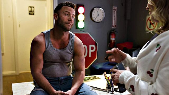 MODERN-DAY SINS - Glamorous Anna Claire Clouds Gets Dirty With Mechanic Seth Gamble