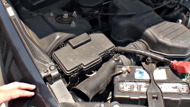 Mishka's Car Trouble: A wild kitchen fuck with big-titted brunette and bald pussy outdoors