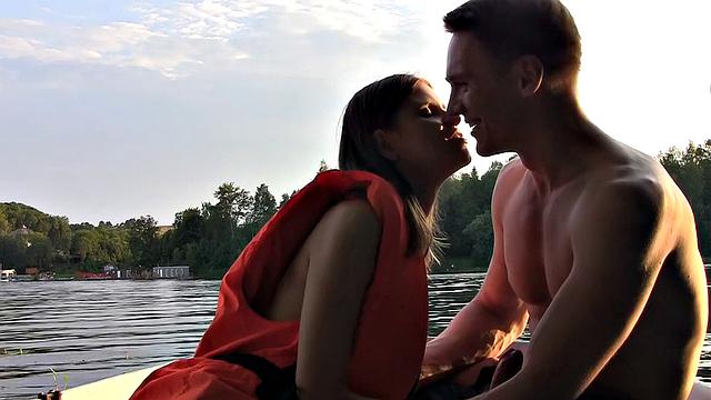 Cute broad enjoys MMF threesome in the boat