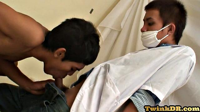 Skinny asian barebacked by doc