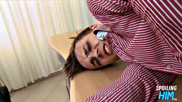 Amateur stud doggystyled at casting