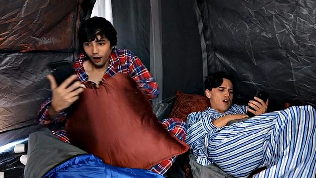 Short guys bang busty MILF in 3some till cum in mouth