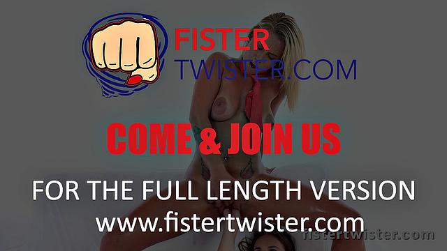 Fistertwister - Frantic fist fucking for blonde