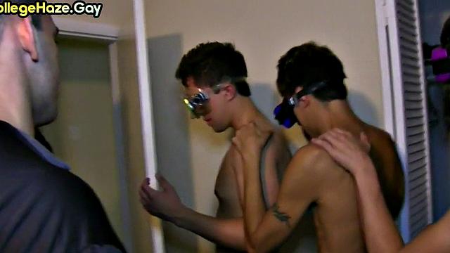 Str8 fraternity newbie assfucked in 3some on college