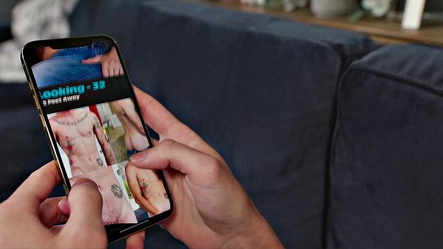 NextDoorRaw - Sexy Skater Hooks up with Twink Stranger