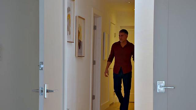 Sexy Tommy King gets friend's dad to give her cock