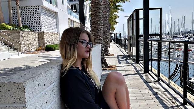 Taylor Takes a Full Face