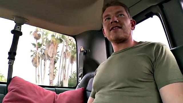 Picked up dude gives facial