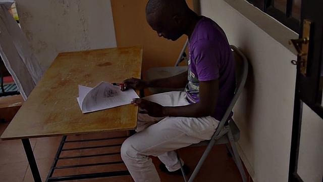 Straight African amateur solo