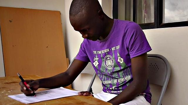 Straight African amateur solo